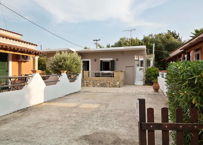 Maximos House Vakantiehuis Ýpsos