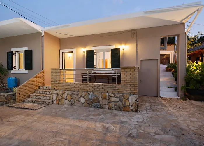 Vakantiehuis Maximos House Ýpsos