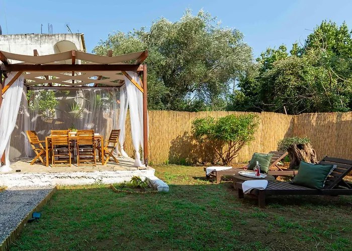 Vakantiehuis Maximos House Ýpsos