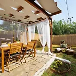 Maximos House