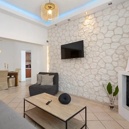 Maximos House * 阿普索斯