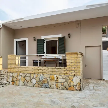 بيت للعطل Maximos House *